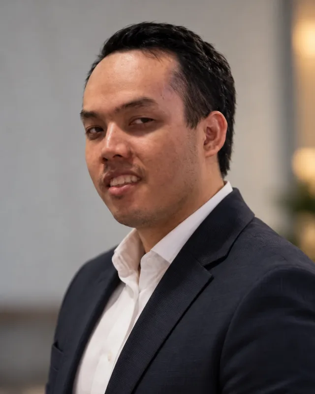 Aman A., Site manager, Dubai